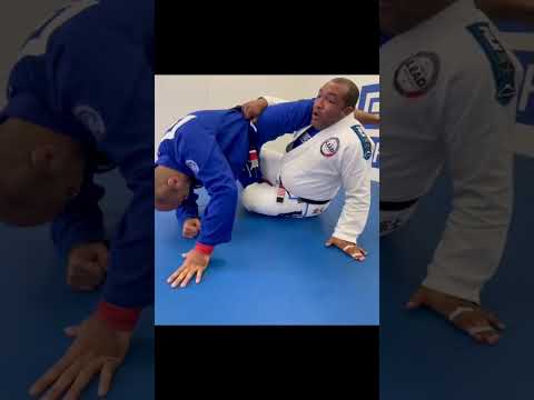 Black X Sweep by Bruno Bastos