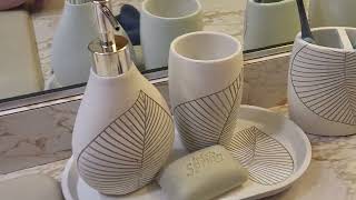Elegant Leaf Design,5-Pieces Bathroom Accessories Set Hight Quality Polyresin Ensemble-Lotion