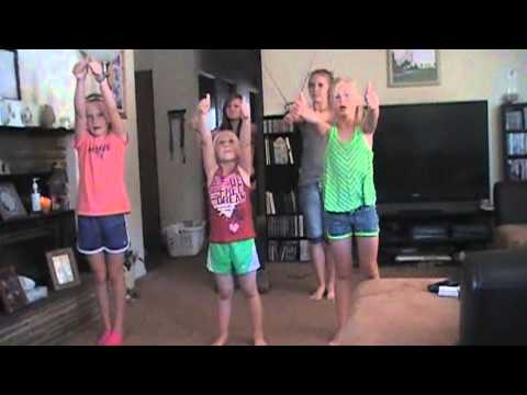 Tooty Ta Ta  dancing