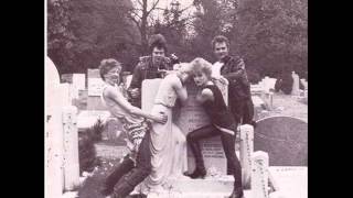 Download lagu Agent Oragnge -  Factory  (1983 Dutch HC Punk) mp3 Download lagu Agent Oragnge -  Factory  (1983 Dutch HC Punk) mp3