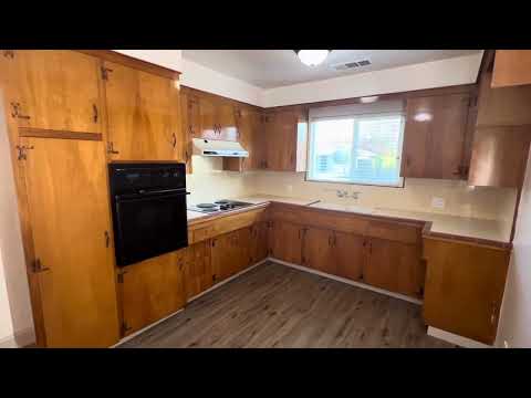 1421-1423 Ardmore Ave - Video 2 of 2