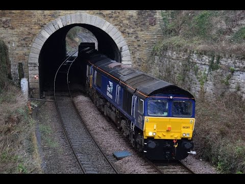 #837: [Flask] DRS Class 66301 & 66421 pass Conwy (22/02/17)