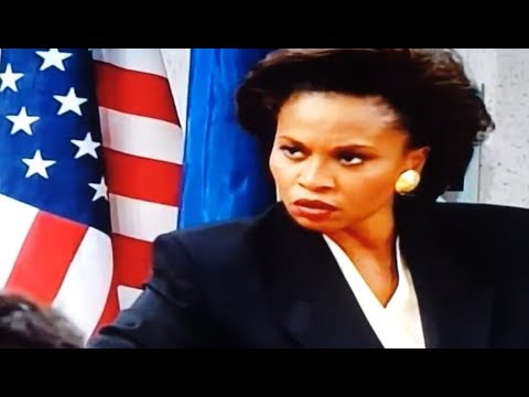 A Different World: 6x04 - Dean Davenport places Gina on academic probation