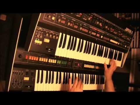Roland Jupiter 8 + Roland Jupiter 6 "The Pulse"