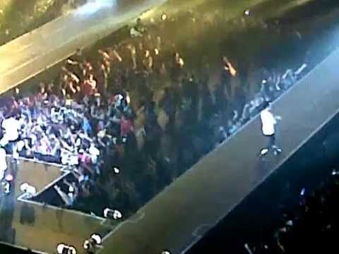 130302 WHAT TIME IS IT CONCERT PHILIPPINES - Give it to me