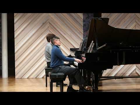 Michael Wu and Lance Letellier play Grainger - Lincolnshire Posy