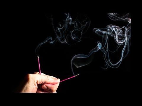 Smoke Photography with an Entry Level DSLR and Budget Flash