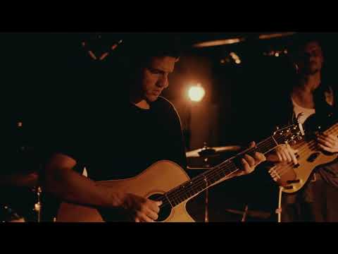 City of the Sun - Un Disparo al Corazón (Live)