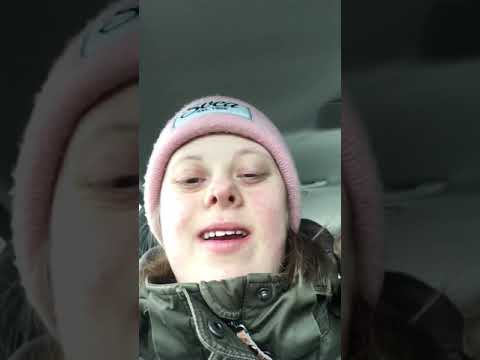 Hej vloggen det är Victoria och tindra här igen