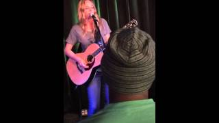 LISSIE - Daughters