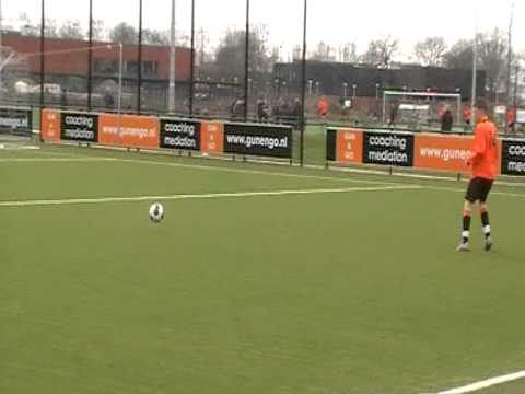 26 maart 2011 VV De Meern B2 - IJFC B1 8-1, doelpunt Ramouni, assist Bastiaan