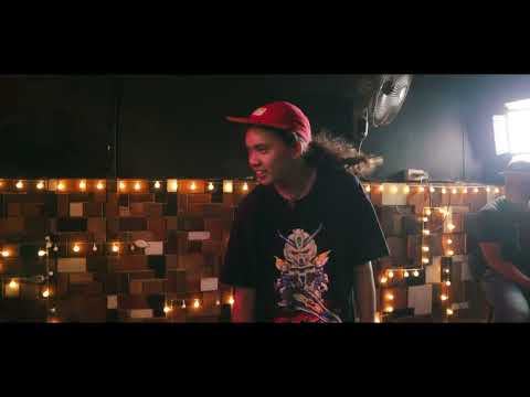 THE BID & KEN - 1135 (BACKSCENE)