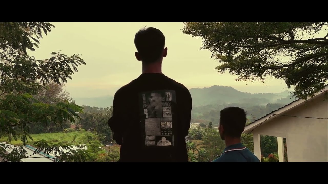 Mendengar tanpa menghakimi - Pelajaran tentang Empati