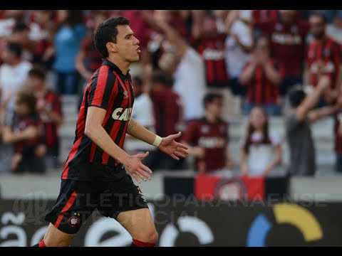 Atlético Paranaense x Internacional: Gols de Pablo