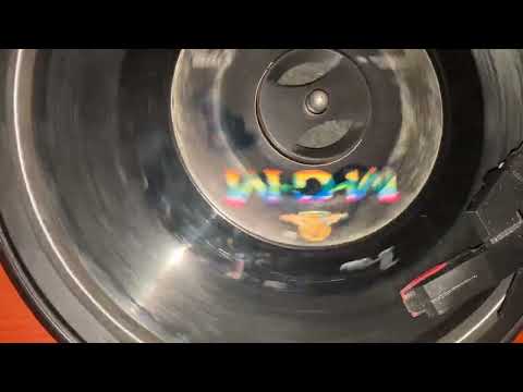 Herman’s Hermits - “I’m Into Something Good” (1964, 45 RPM single play!)