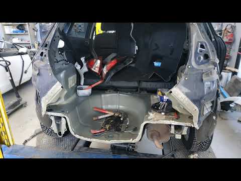 Riparazione parte posteriore Ford Fiesta