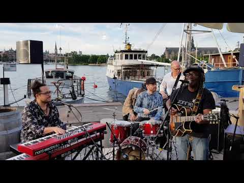 Desmond Foster - Crazy Baldheads