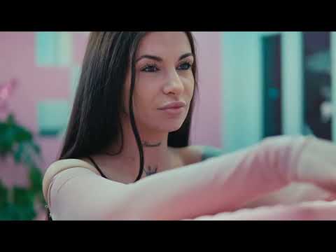 Pajarita Chanela - Amiga