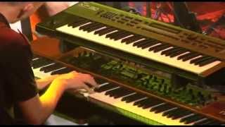 Neal Morse - The Conflict Keyboard Solo (Live from DVD)