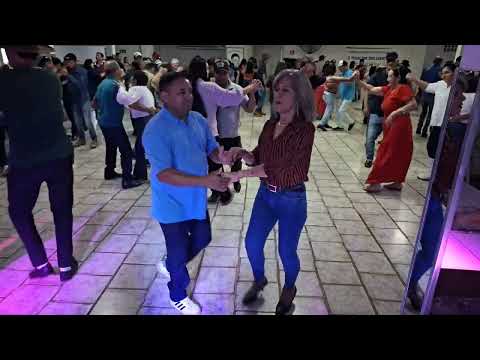 Baile na associação de idosos São Vicente de Paulo em Palmital Paraná(com marcos e margarida)