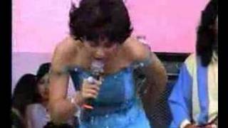 Download lagu Asereje - Inul Daratista mp3 Download lagu Asereje - Inul Daratista mp3