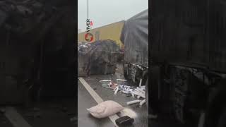Acidente deixa homem preso ás ferragens antes do pedágio da Anchieta.