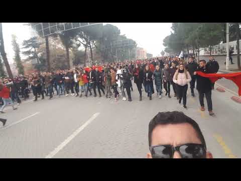Albanian students in protest