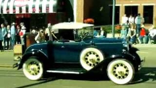 preview picture of video 'Winnsboro Autumn Trails - Antique Car Rally 2009 Part 1'