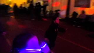 Bailando en la carpa