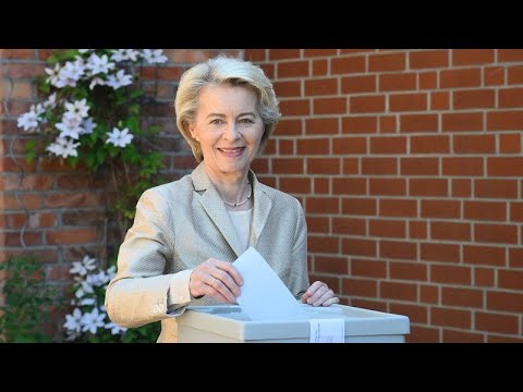 شاهد أورسولا فون دير لاين تدلي بصوتها في انتخابات البرلمان الأوروبي