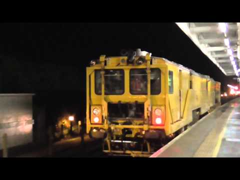 DR80214 Stoneblower At Preston Park Working 6U34 (Horsham - Preston Park) - 25/01/16