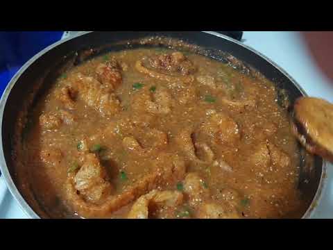 How to Make Chicharron en Salsa | Pork rinds in sauce