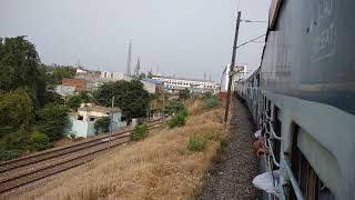 preview picture of video '12581 Muv Ndls exp taking loop line in Tundla outer'