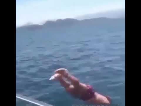 Tiny guy jumps in water making a funny sound