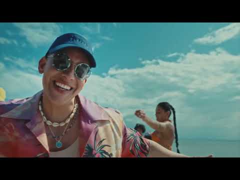 Daddy Yankee, Omar Courtz. - BEACHY (Video Oficial)