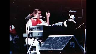 Peter Gabriel - Down the Dolce Vita, live in Oxford, 1978