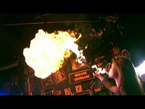 Video thumbnail for 21st Century Digital Girl