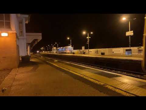 Almost a cut out; 37025 3Q45 Slateford Depot - Aberdeen Clayhills