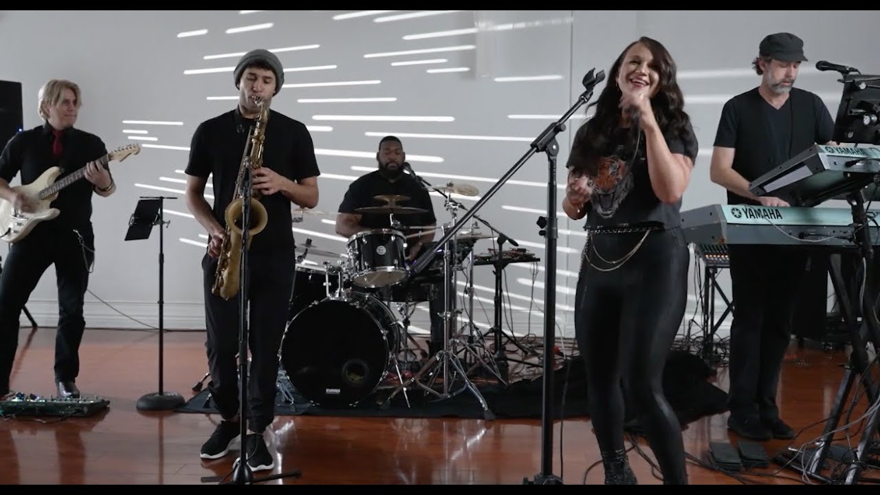 Promotional video thumbnail 1 for Lindsey Leigh Music