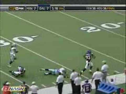 Kevin Williams RUNS.. for nothing !