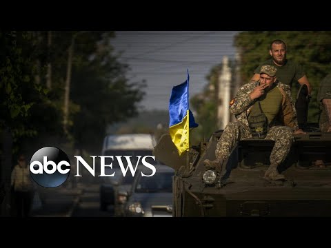 烏克蘭在反對俄羅斯入侵方面取得重大進展 | ABC新聞 (Ukraine makes major gains against Russian invasion | ABC News)