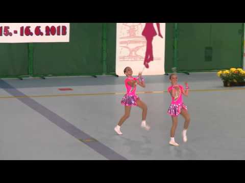 MICHELLE Karviná - duo kadetky Miška Olšoková a Romča Kubecová - 2.místo MČR