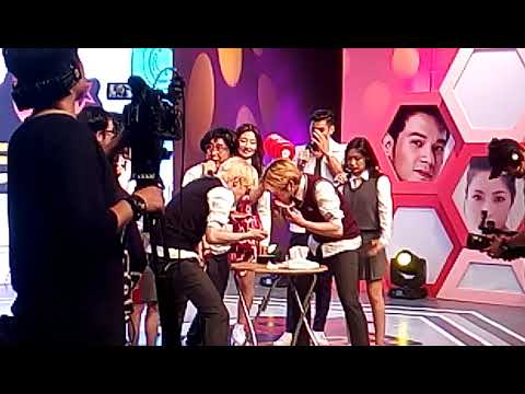 [Lex and Euijin] Watermelon eating