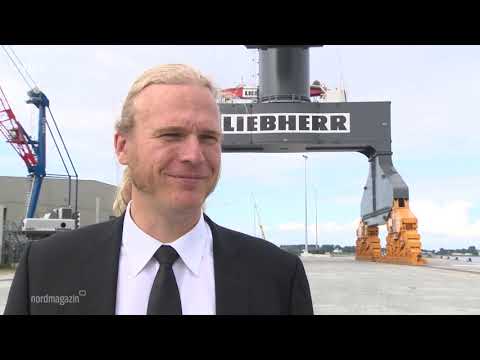 Nachrichten * Rostock  Größter Hafenkran der Welt eingeweiht