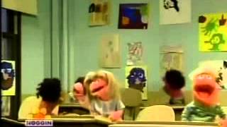 Classic Sesame Street - Muppets Rhyme in School
