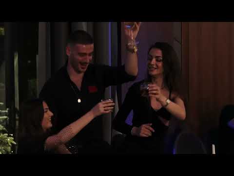 Jeton Cërmjani - Lulja prej lules bon ferk - LIVE - Robi Plaket Kur Don Vet ( Gëzuar 2023)