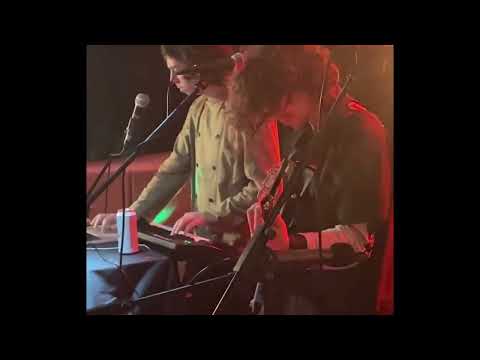 ISHANGO HIGHLIVE VID