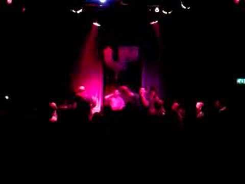 Radio 200000 @ Besame Mucho, Song: Räubermusig