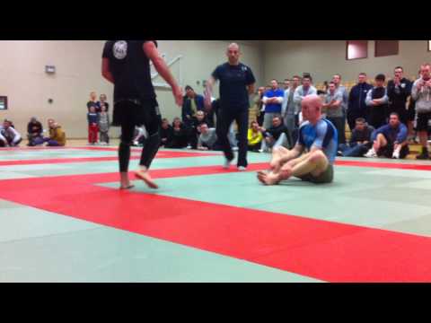 Elite Middle division Final: Darragh O'Connaill vs Yuri Malko