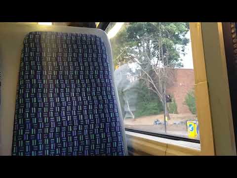 Diversion - London United Scania N230UD Omnicity 6spd SP40178, YT10XCB - route 85